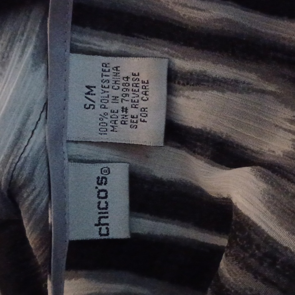 NWOT Chico's poncho. Size S/M, black, grey and white print. - Picture 5 of 7